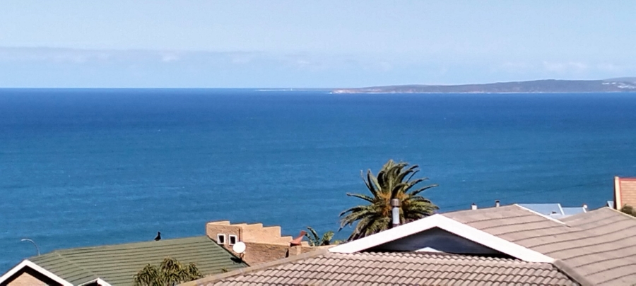  Bedroom Property for Sale in Dana Bay Western Cape